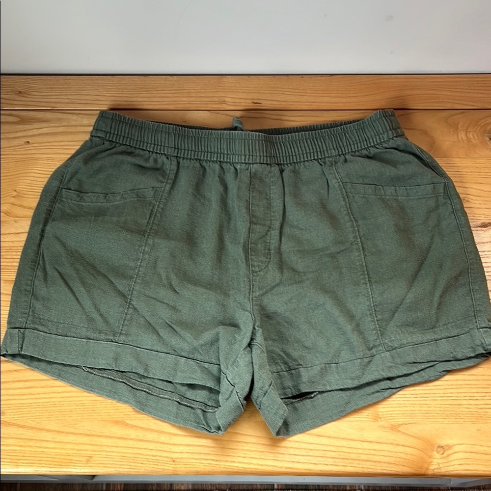 Old Navy shorts